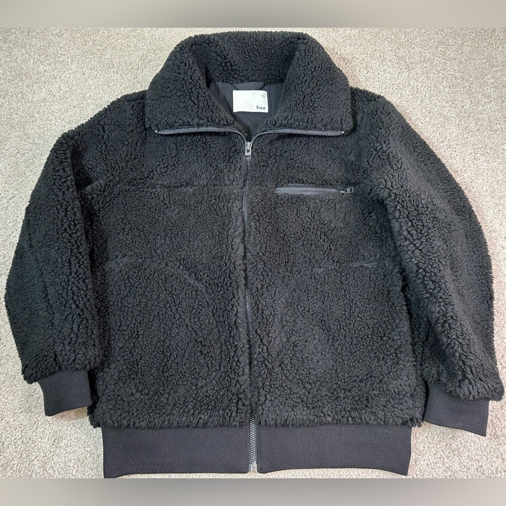 Aritzia Wilfred Free Teddy Sherpa Jacket Women’s XS Full Zip Coat Black Bomber